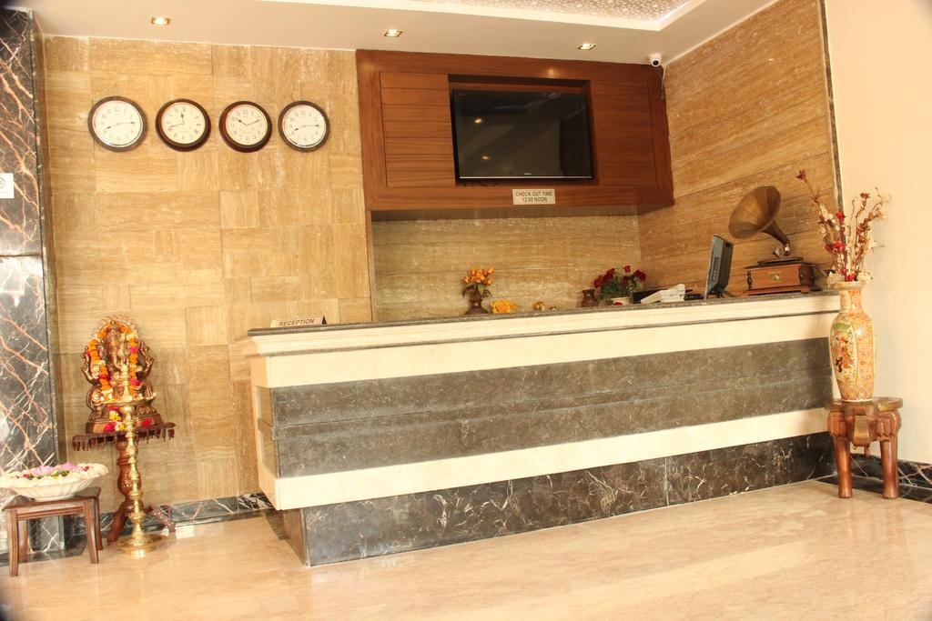 Metro Park Hotel Chennai Exterior foto